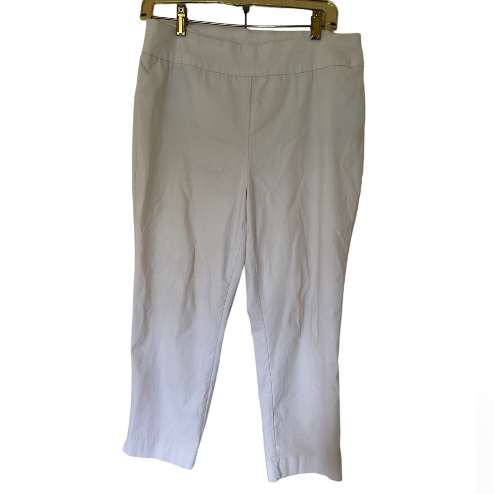 So Slimming by Chico’s size 2 white pull on crop pant tummy panel